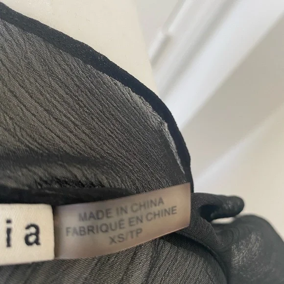 Alice + Olivia Blouse - Picture 3 of 6